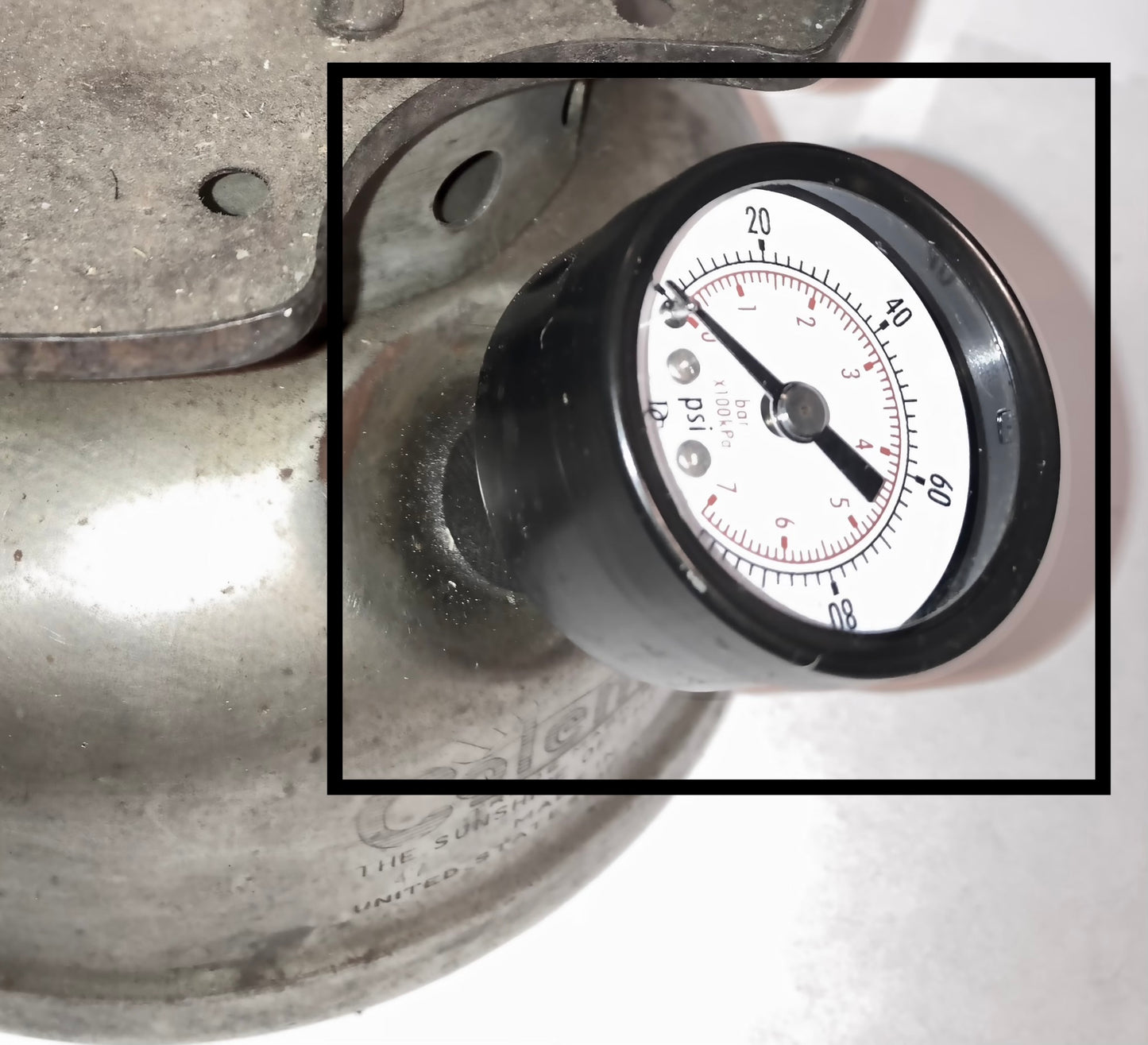 Coleman SMALL Fuel Filler Cap with Pressure Gauge Lanterns 242 etc. Stove 500