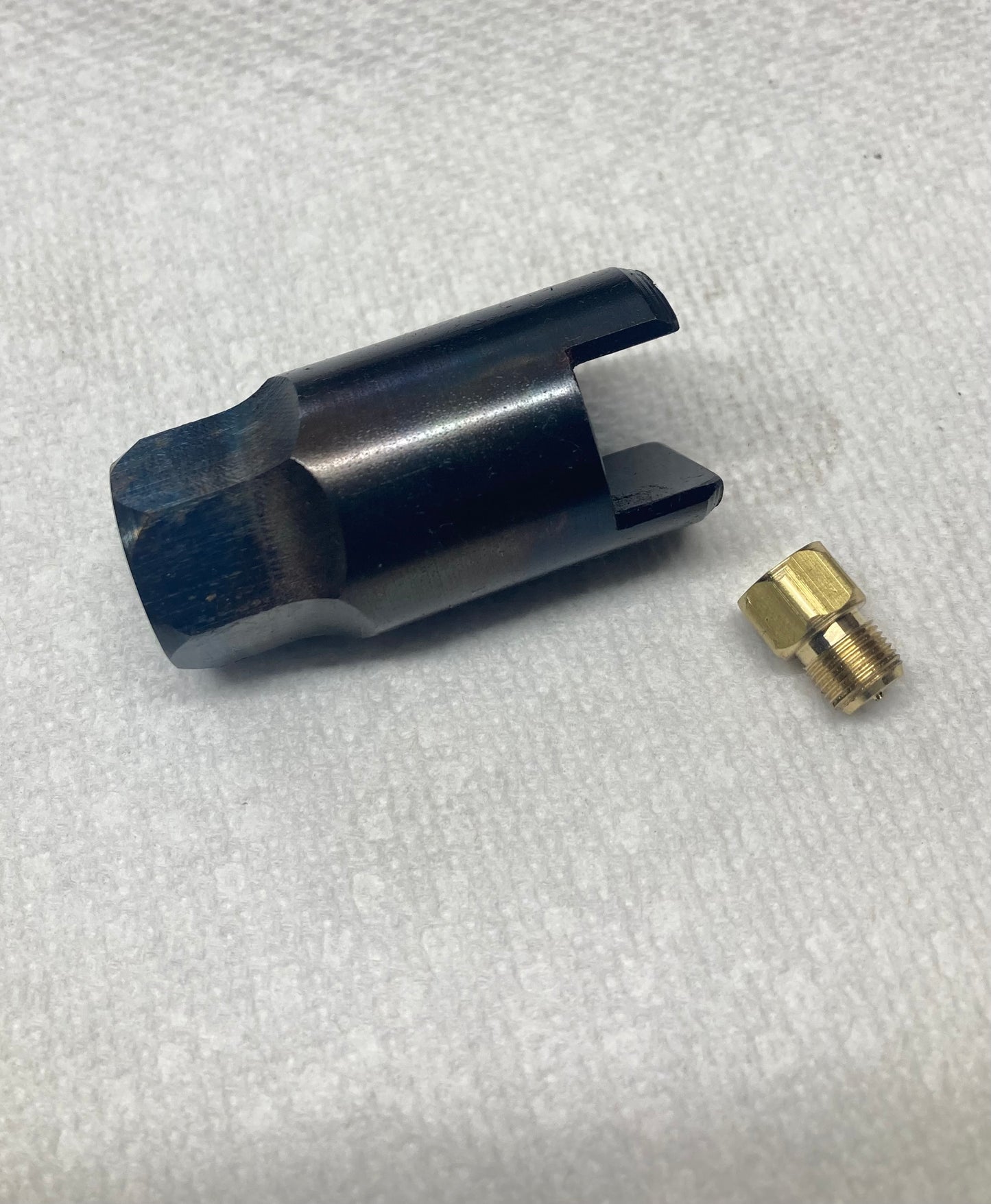 Coleman 220 /228 Lantern Fuel Valve Removal Tool with Anti Crush Stud